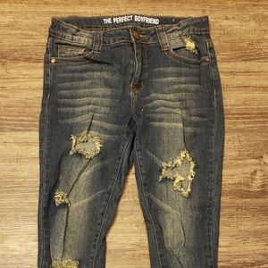 Distressed Boyfriend Skinny Jeans
